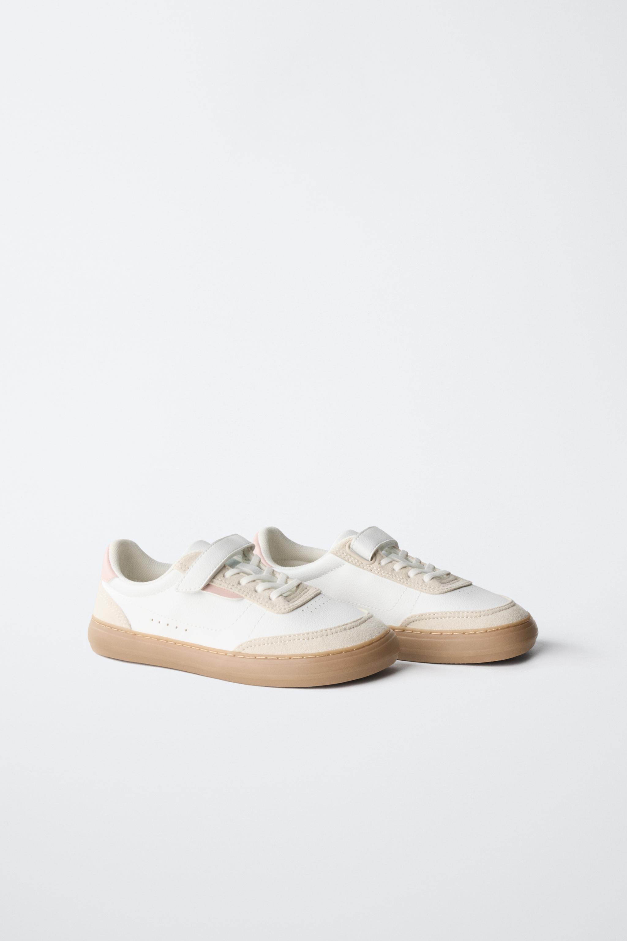 TENNIS OU BASKET BAREFOOT